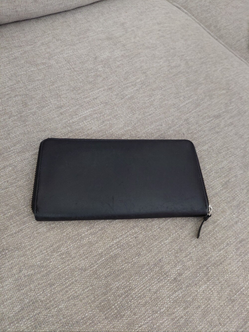 Everlane Black Leather Zip Wallet